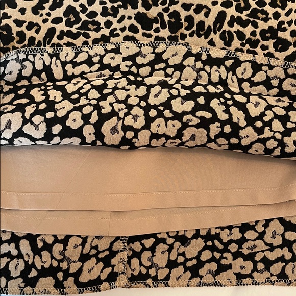 LOFT Leopard Skirt - Picture 7 of 8